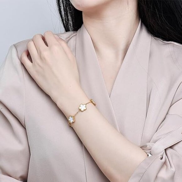 Neiman Marcus 18K Gold-Plated Pearl White Four Leaf Clover Bracelet - Picture 2 of 4